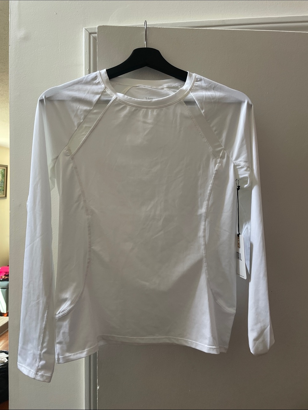 Tail White Performance SpF Long Sleeve Top
